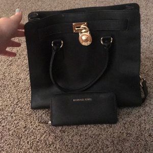 Michael kors purse